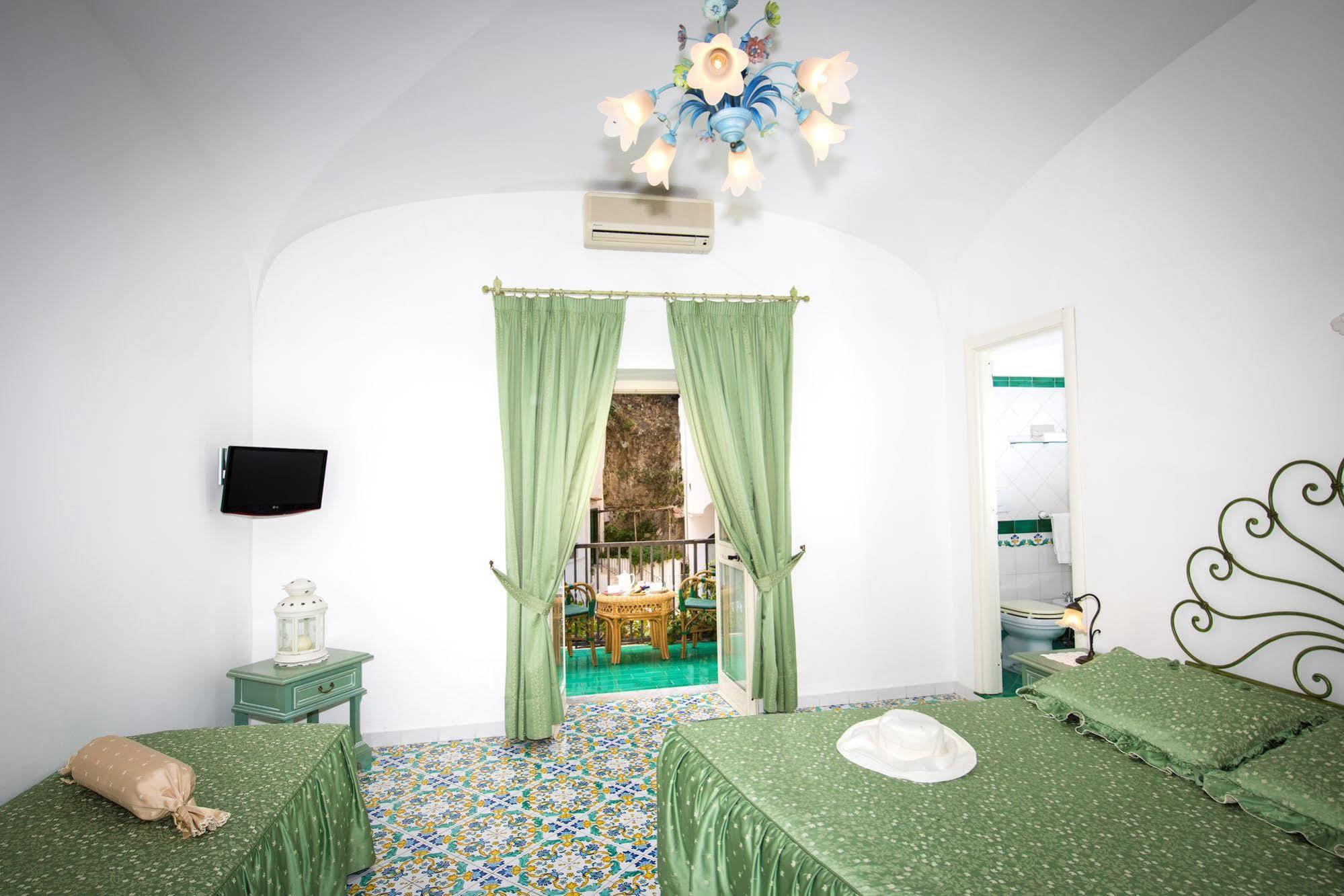 Hotel Alfonso A Mare Praiano Ngoại thất bức ảnh
